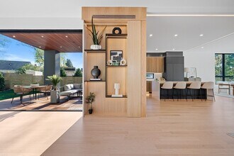 90 Auburndale Ave in Newton, MA - Building Photo - Building Photo