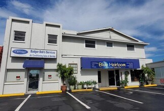 5650 Swift Rd-Unit -240 in Sarasota, FL - Building Photo - Building Photo