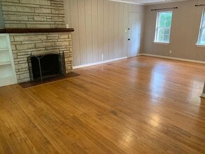 1307 Melrose Dr in Norman, OK - Foto de edificio - Building Photo