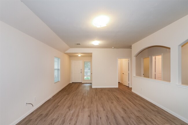 property at 5611 Amelia Plantation Dr