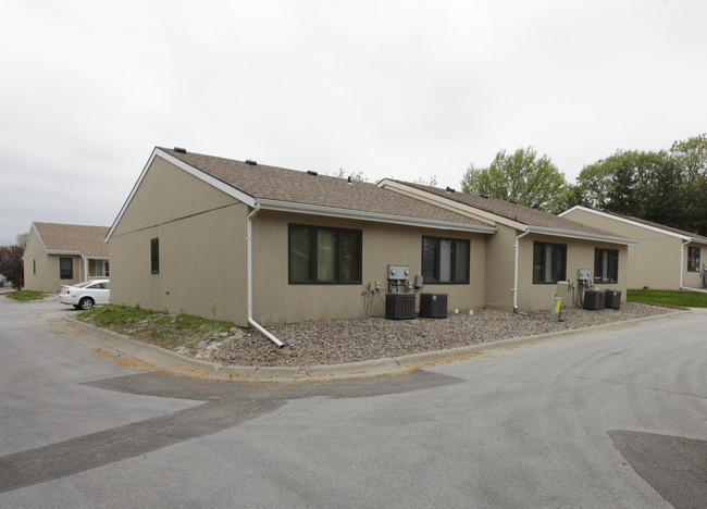 Northridge Apartments in Omaha, NE - Building Photo - Building Photo