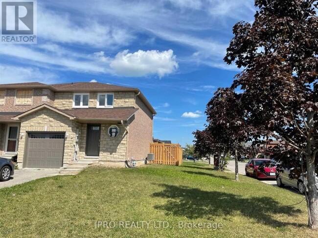 21 Majesty Blvd