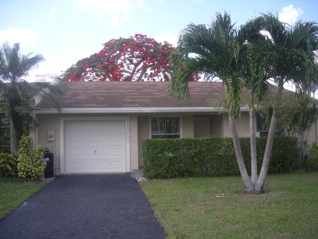 property at 11701 SW 108th Ln
