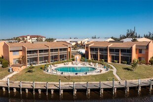1358 Rock Dove Ct in Punta Gorda, FL - Building Photo