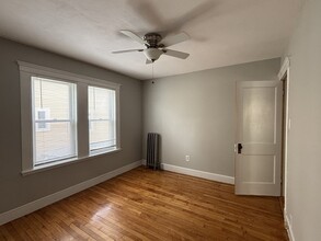 49 High St, Unit 49 in Somerville, MA - Building Photo - Building Photo
