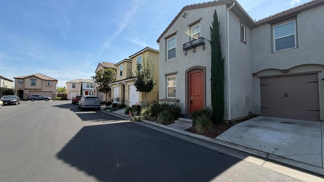 3774 Amity Ln in Clovis, CA - Building Photo - Building Photo