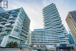 15 Queens Quay E in Toronto, ON - Building Photo