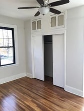 100 Van Buskirk Rd in Teaneck, NJ - Foto de edificio - Building Photo