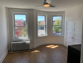 2509 N Charles St in Baltimore, MD - Building Photo - Building Photo