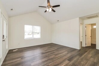 298 Maynard S Dr in Winston-Salem, NC - Building Photo - Building Photo