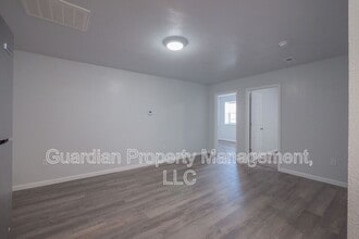 123.5 N Main St in Maryville, MO - Building Photo - Building Photo