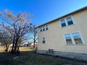 900 E 13th Ave in Columbus, OH - Foto de edificio - Building Photo