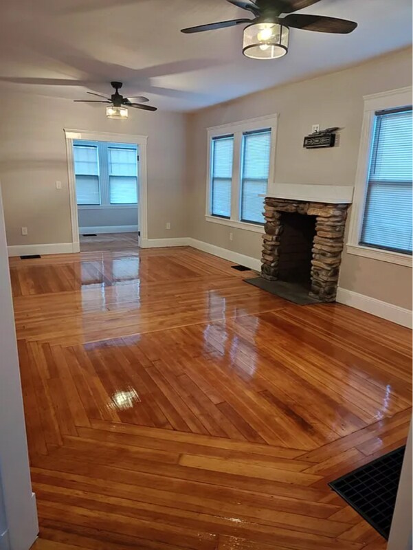 1388 Central St in Stoughton, MA - Building Photo - Building Photo