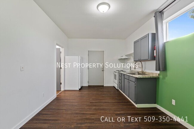 7458 Bouldercrest Rd NE in Moses Lake, WA - Building Photo - Building Photo