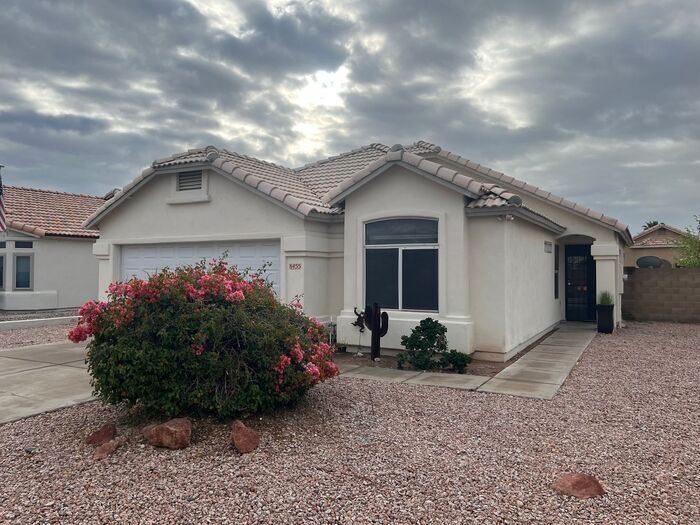 8455 W Troy St in Peoria, AZ - Building Photo