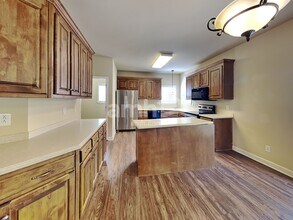 2022 Keene Cir in Spring Hill, TN - Building Photo - Building Photo