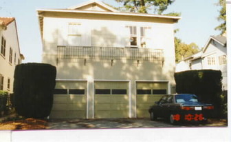 6 Avila Rd Apartments