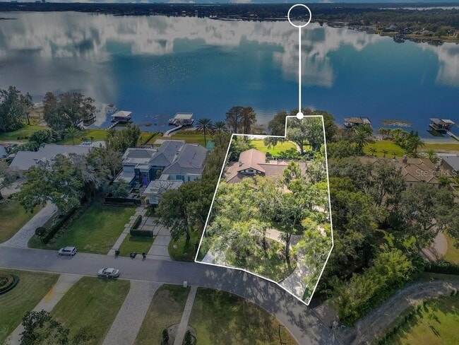 10577 Down Lakeview Cir in Windermere, FL - Building Photo - Building Photo