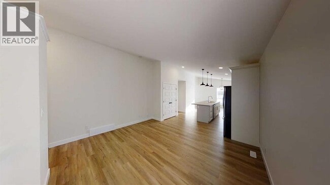 9805-9889 89 St in Grande Prairie, AB - Building Photo - Building Photo