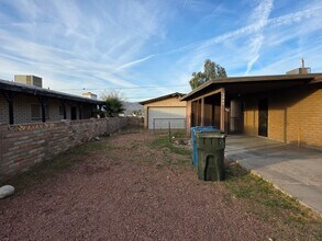 2049 Panorama Dr in Bullhead City, AZ - Building Photo - Building Photo