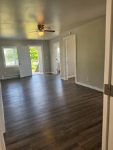 5429 Delridge Way SW in Seattle, WA - Building Photo - Building Photo