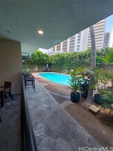 134 Kapahulu Ave in Honolulu, HI - Building Photo - Building Photo