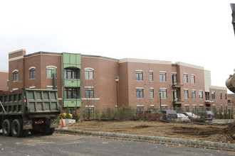 Madison Place in Madison, NJ - Building Photo - Building Photo