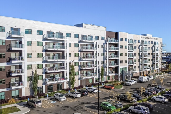 Telford Mews at Leduc Village in Leduc, AB - Building Photo - Building Photo