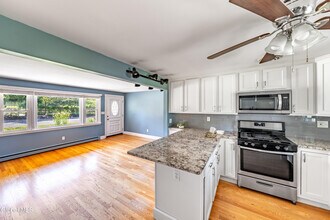533 Church Rd in Albany, NY - Building Photo - Building Photo