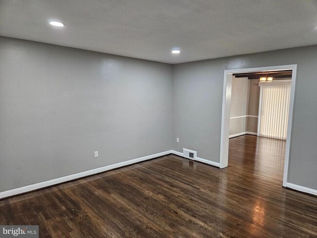 property at 1285 Cedarcroft Rd