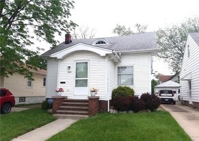 4919 E 107th St in Garfield Heights, OH - Building Photo