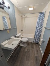 222 Dr Martin Luther King Jr Blvd, Unit MKL #4 in Anderson, IN - Building Photo - Building Photo