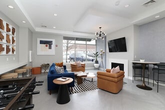 30 Haven in Reading, MA - Building Photo - Interior Photo