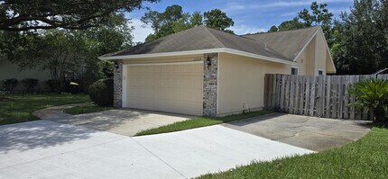 10864 Steeding Horse Dr in Jacksonville, FL - Building Photo - Building Photo