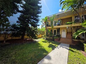 8024 Harding Ave in Miami Beach, FL - Building Photo