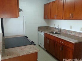 1717 Citron St in Honolulu, HI - Building Photo