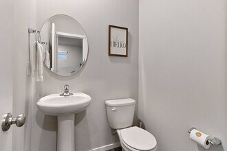 10715 186th St Ct E in Puyallup, WA - Building Photo - Building Photo