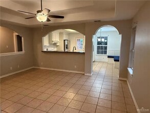 3836 Frontier Dr in Edinburg, TX - Building Photo - Building Photo