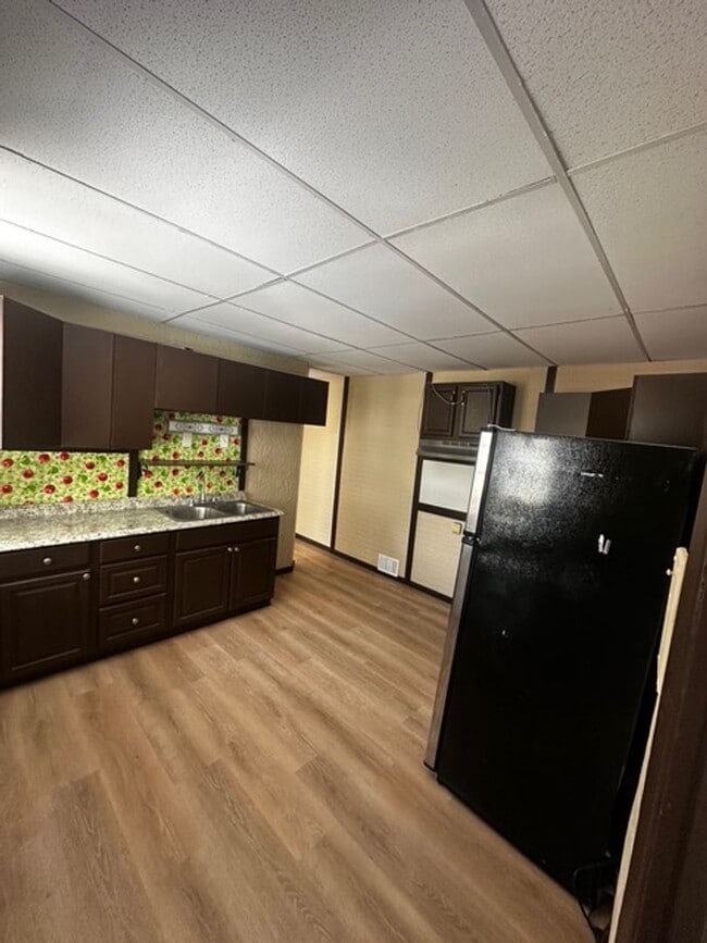 97 Glendale Park in Rochester, NY - Building Photo - Building Photo