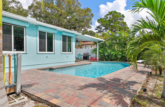 property at 14030 79th Ave