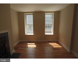 1114 Pine St in Philadelphia, PA - Building Photo - Building Photo