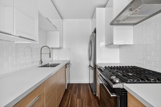 4308 E 4th St, Unit 03 in Long Beach, CA - Foto de edificio - Building Photo