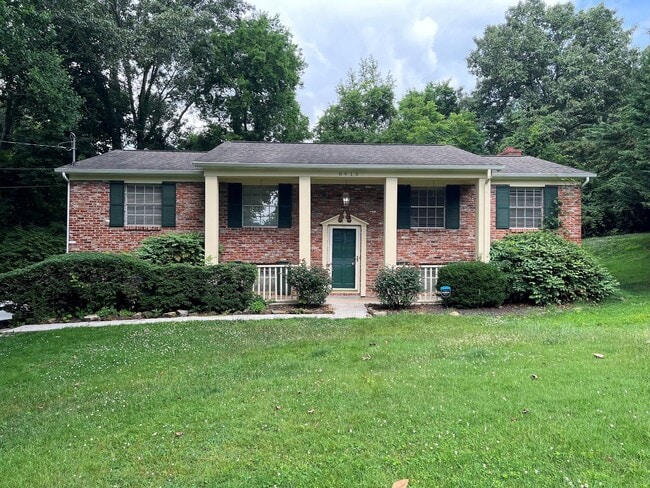 property at 8915 Ripon Cir