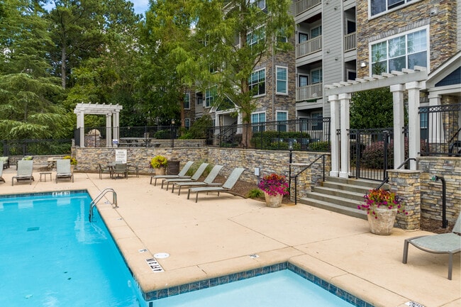 Anderson at Clairmont in Atlanta, GA - Foto de edificio - Building Photo