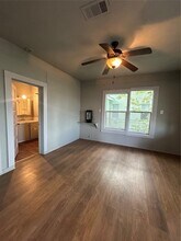 530 W 1st St in Freeport, TX - Building Photo - Building Photo