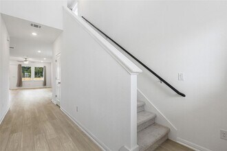 701 Unakite Trl in Liberty Hill, TX - Foto de edificio - Building Photo