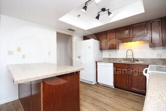 8331 N 21st Dr in Phoenix, AZ - Building Photo - Building Photo