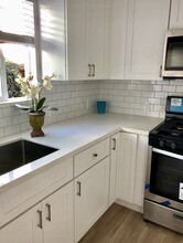 17533 Martha St in Encino, CA - Building Photo - Building Photo