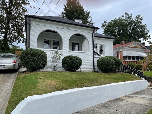 property at 1425 Oglethorpe Ave SW