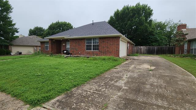2207 Woodcrest Dr in McKinney, TX - Building Photo - Building Photo